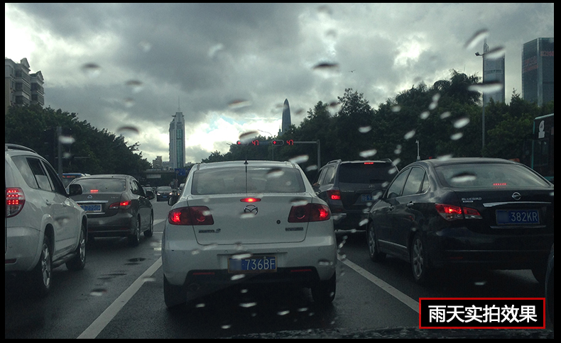 小霸王無縫循環錄影功能行車記錄儀